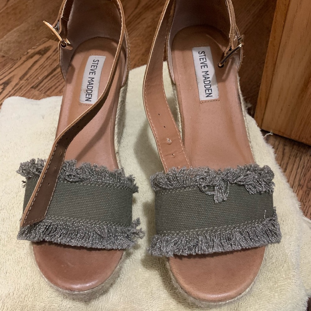 Steve Madden Espadrille wedges